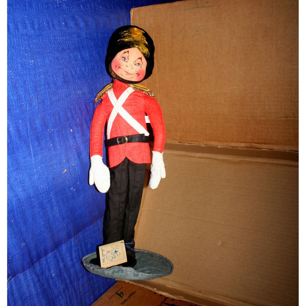 Annalee Mobilitee 20" Toy Soldier British Guard Doll Vtg 1988 1st Release 756088